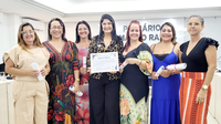 Grupo Amigas Castelianas recebe placa de Moção de Aplausos