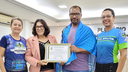 Grupo Bike Bruta, do Distrito de Bandiaçu, recebe placa de Moção de Aplausos Grupo Bike Bruta, do Distrito de Bandiaçu, recebe placa de Moção de Aplausos