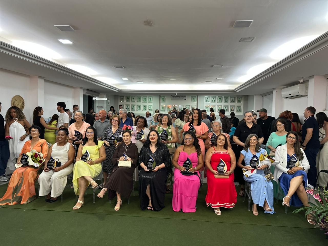 Sessão Solene: Troféu Idalice Mascarenhas